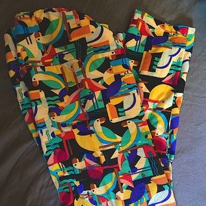 2/$14 Bird Lularoe leggings OS